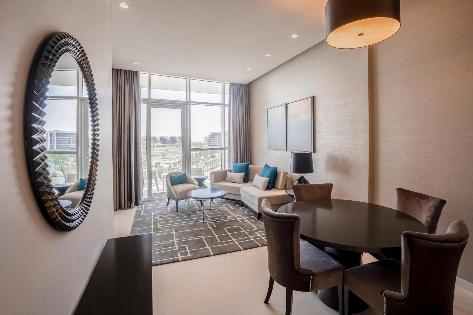 Hotel Radisson Dubai Damac Hills Exterior foto